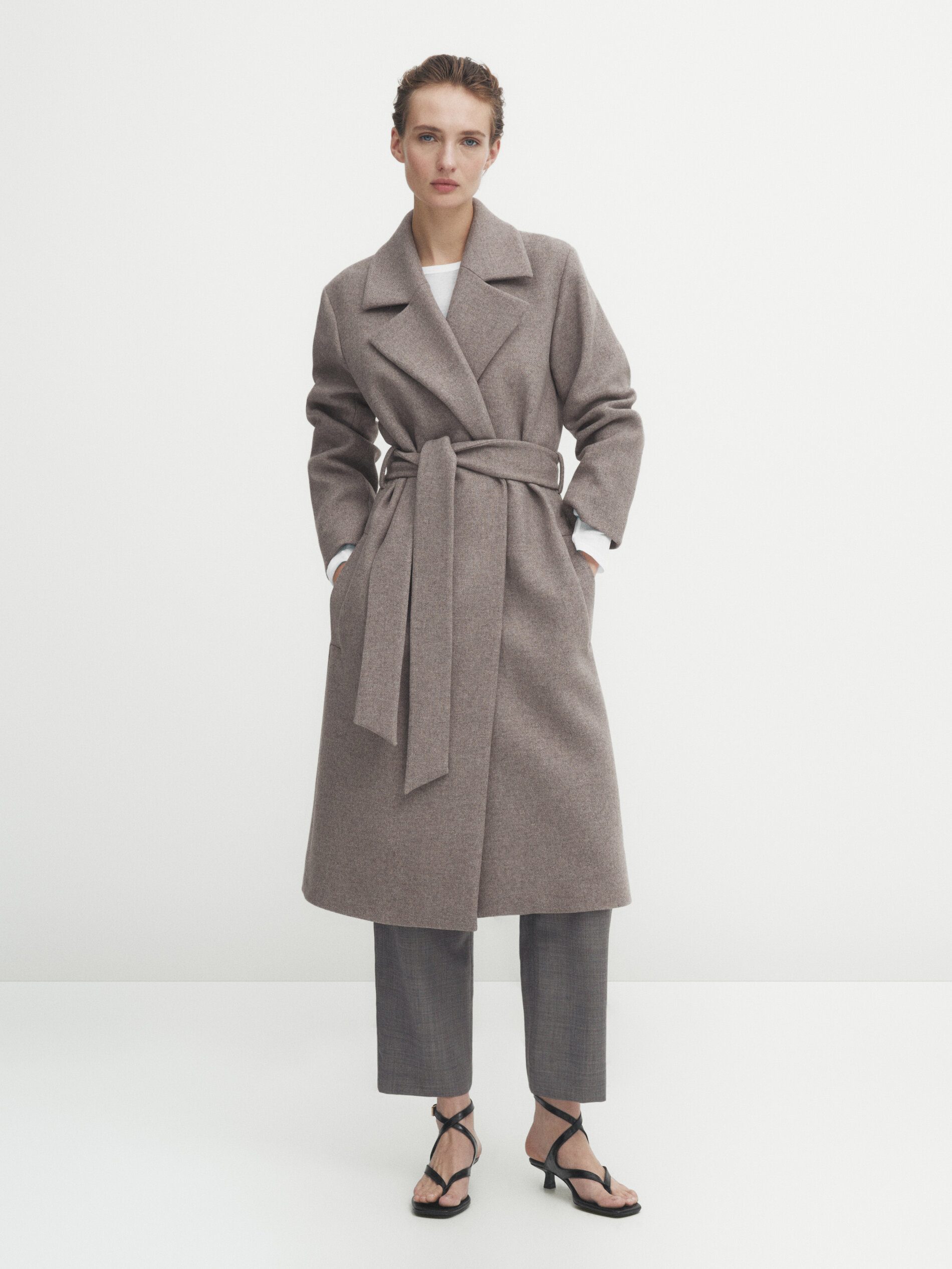 Black Friday de Massimo Dutti : manteau style chauve-souris