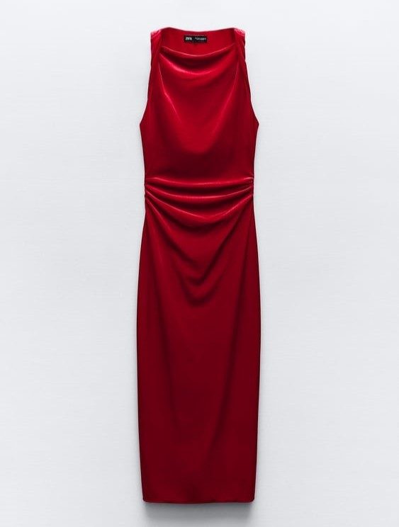 Robe de soirée Zara rouge.