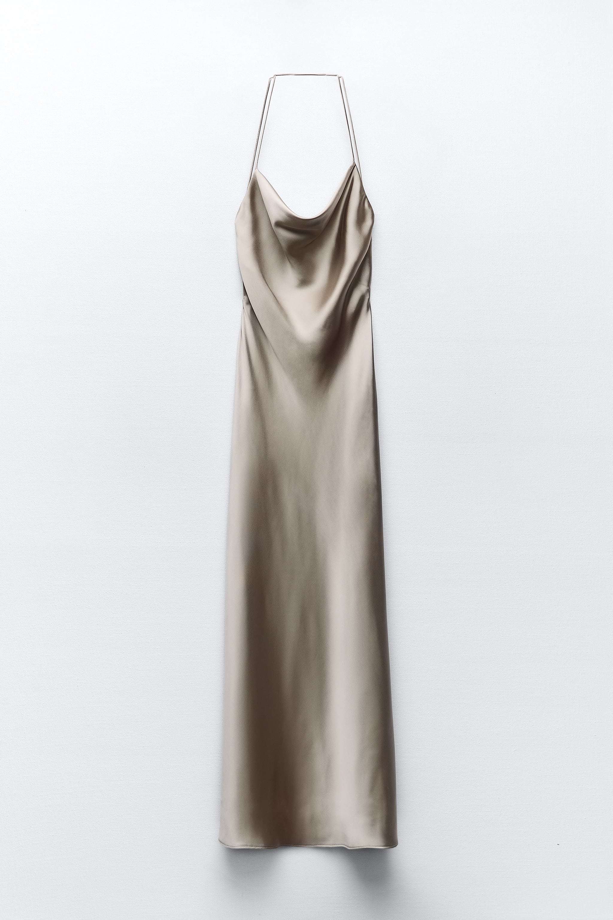 Robe lingerie Zara (22,99 euros).