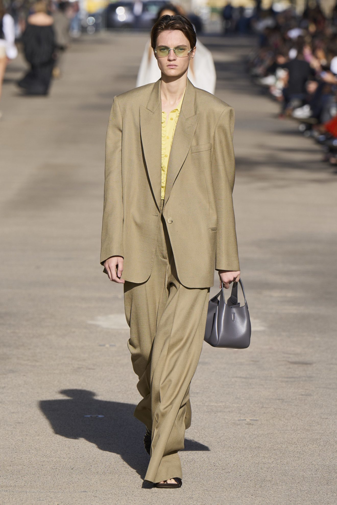 Le tailleur veste en version