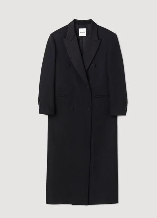 Manteau noir Sandro (355 euros).