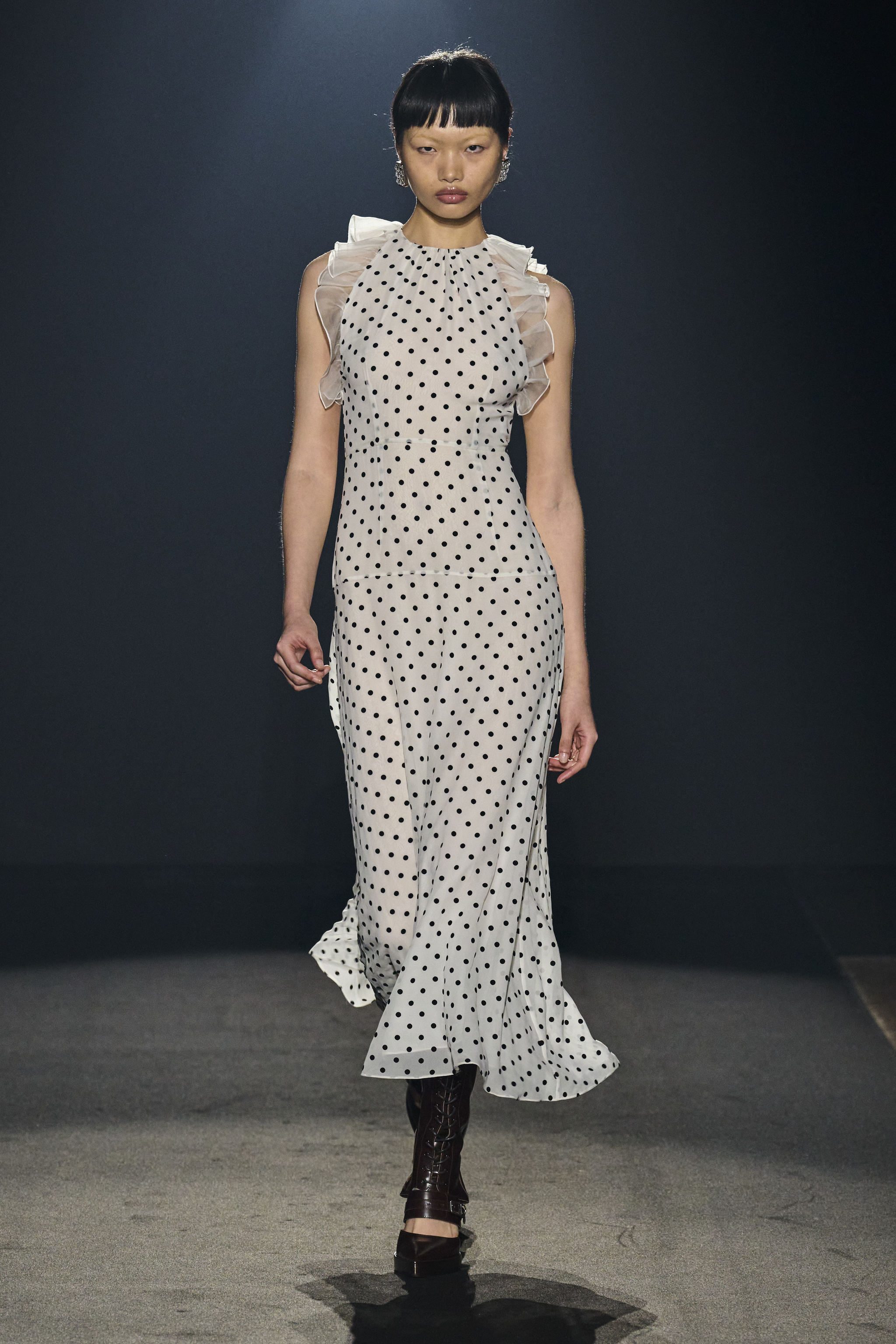 Robe à pois : Alessandra Rich printemps-été 2024.