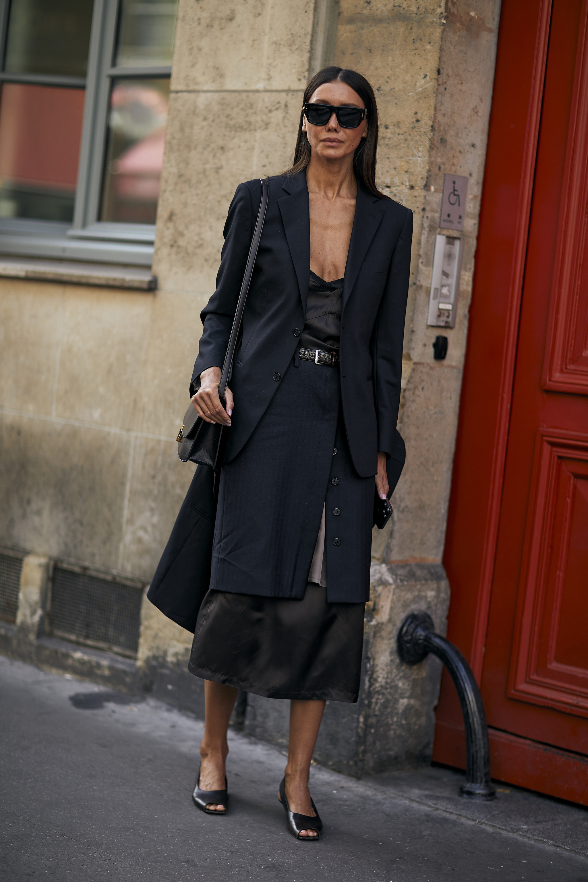 À porter avec un blazer bleu marine associé à du noir.