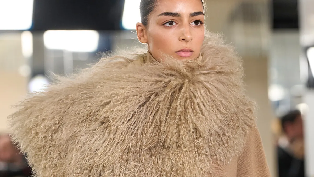 Comment bien s'habiller en 2024 : les 5 clés vues au défilé Michael Kors