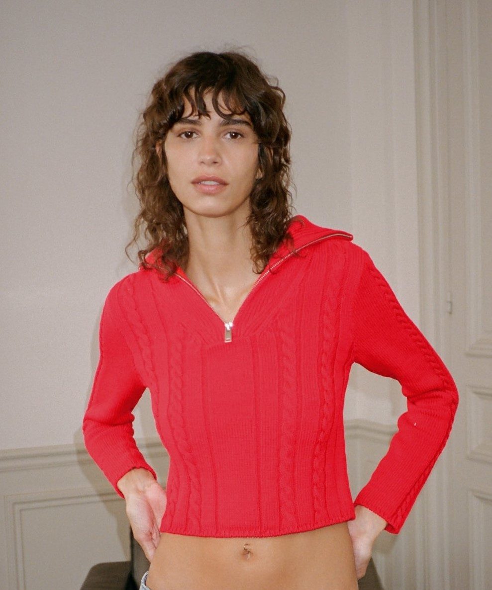 Pull rouge Zara.