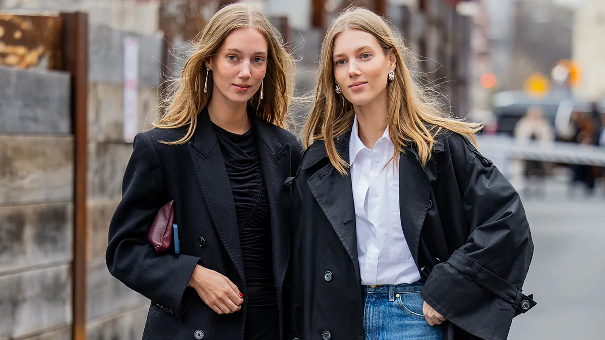 Les 3 astuces que nous avons apprises des jumelles qui sont les véritables égéries du minimalisme en 2024