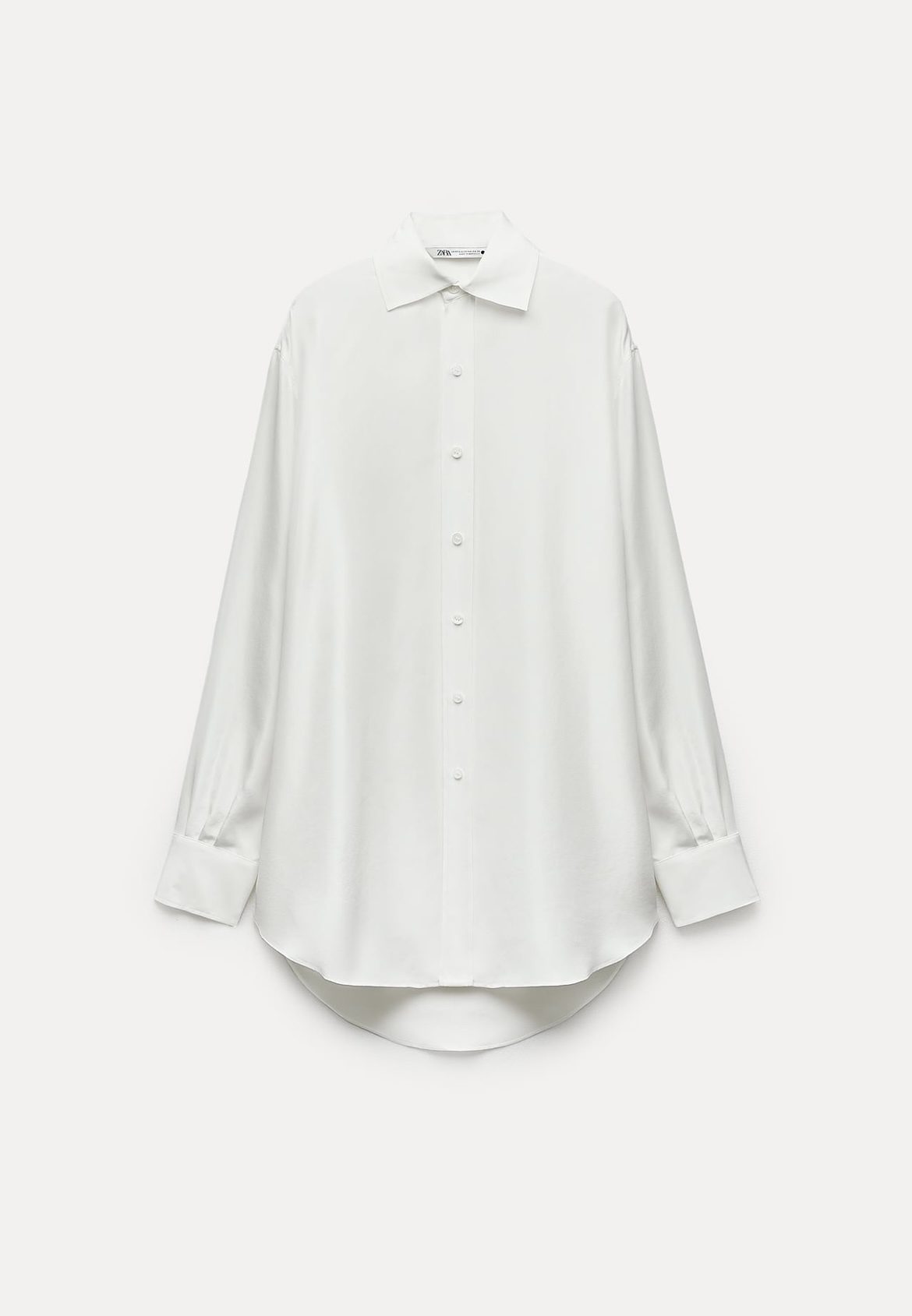 Des vêtements Zara qui semblent provenir de marques de luxe