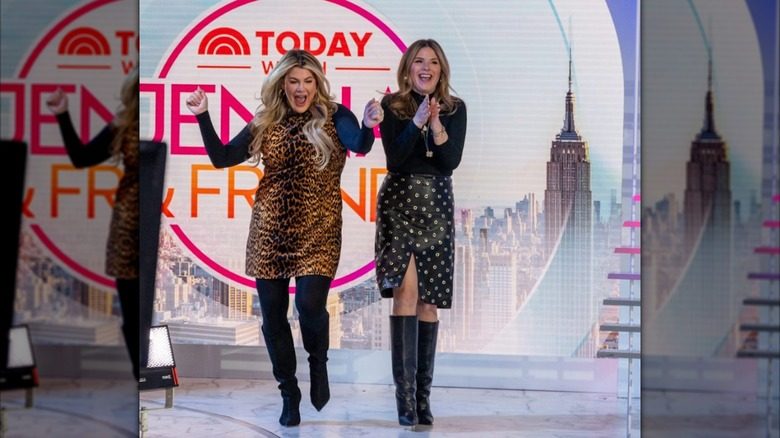 Heather McMahan et Jenna Bush Hager entrent dans le studio pour héberger 