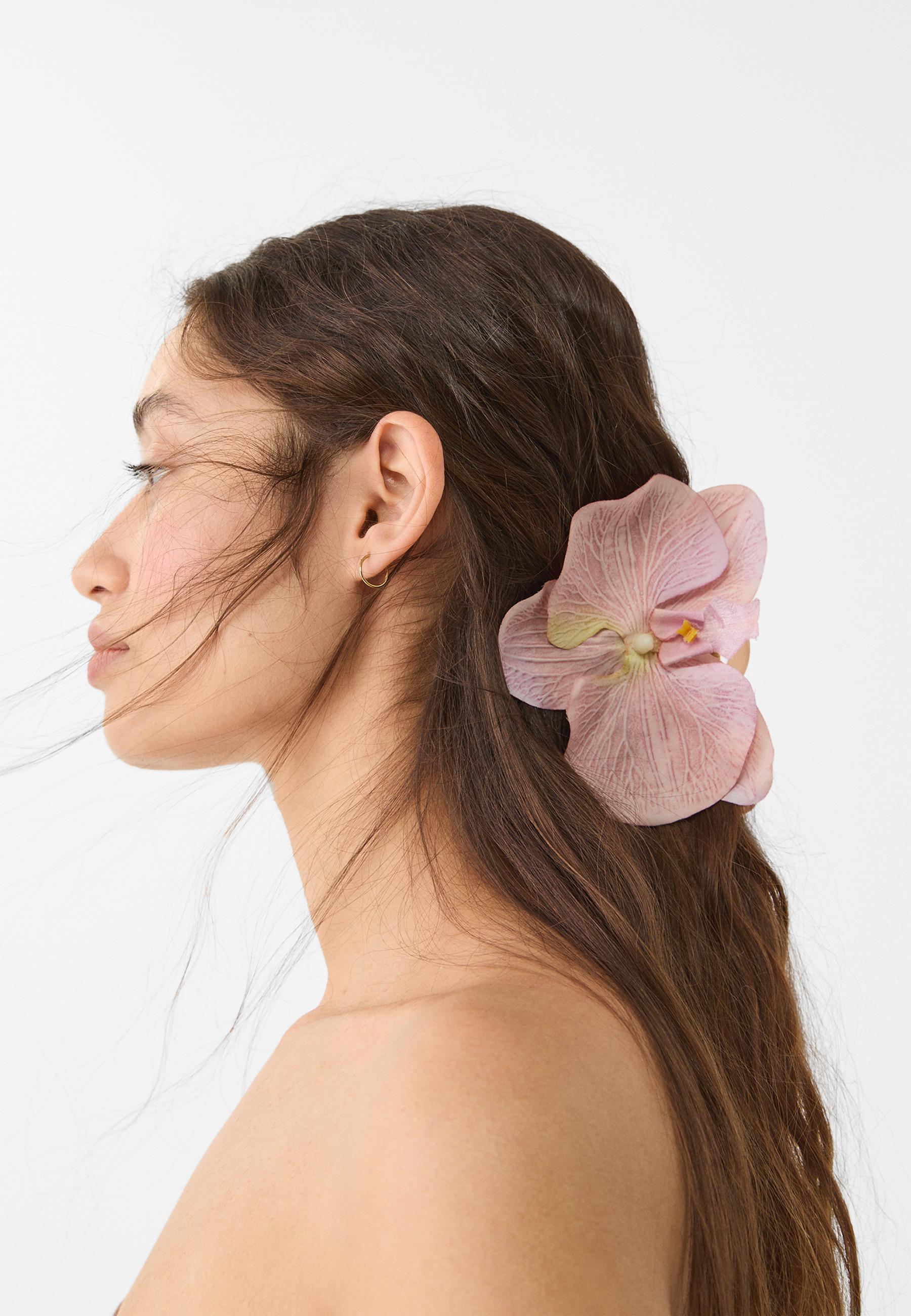 Stradivarius Orchid Hair Clamp Ref. 0963/809/135
