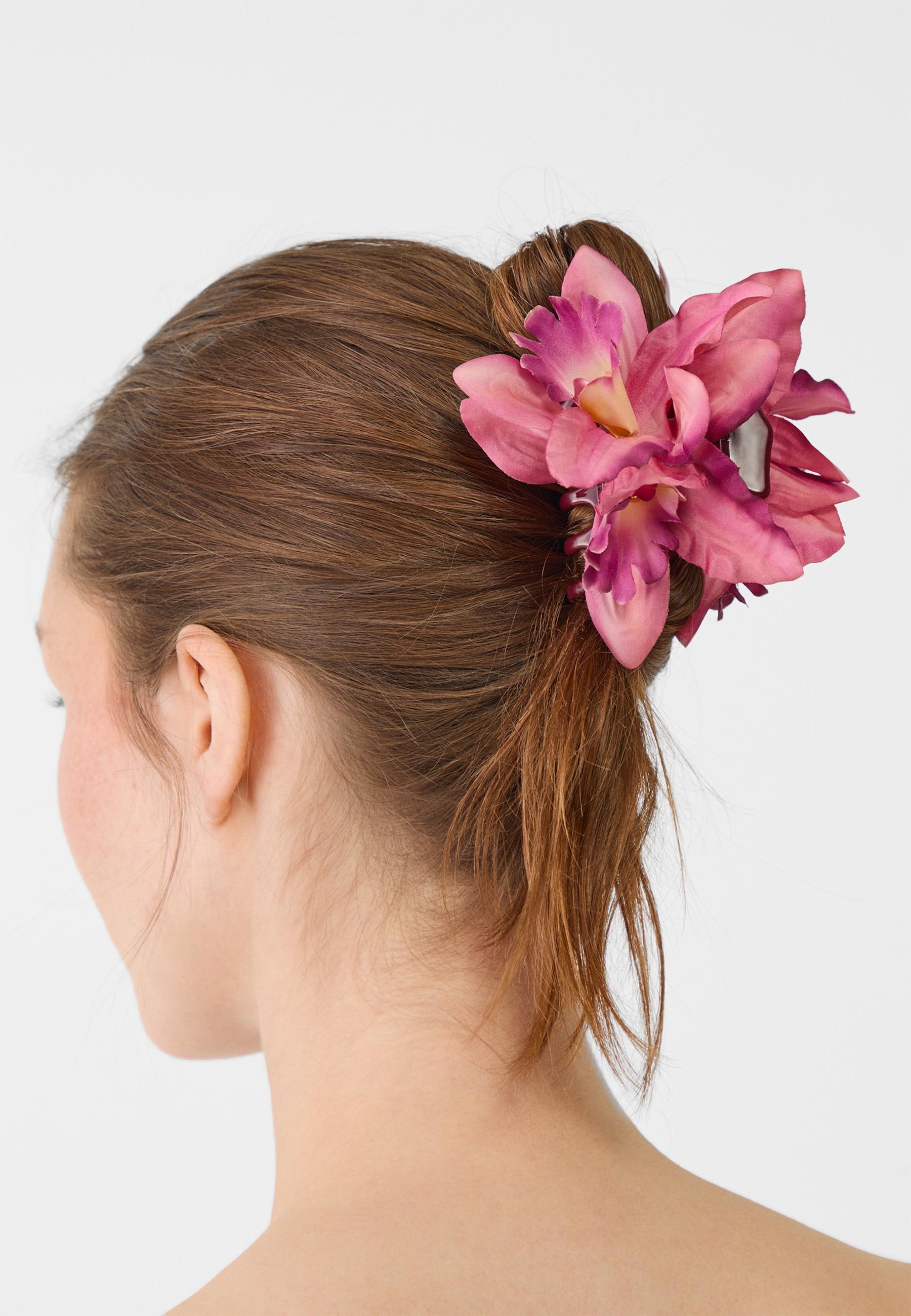 Stradivarius Orchid Hair Clamp Ref. 0963/809/135