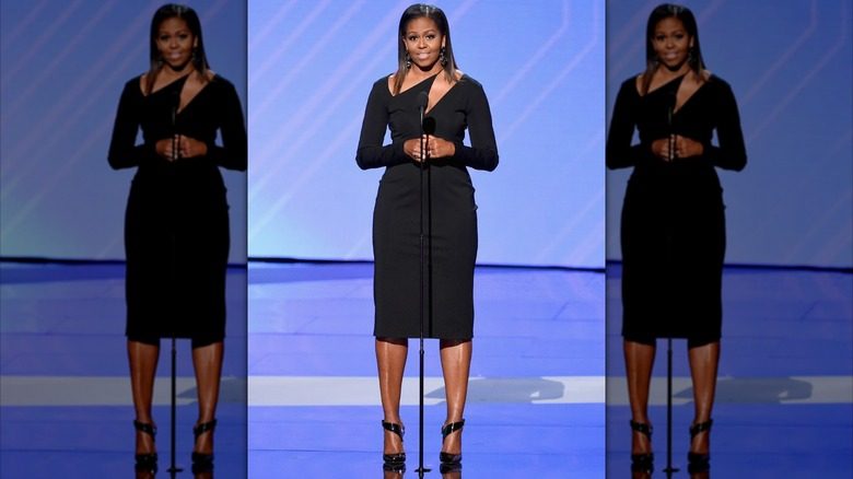 Michelle Obama en 2017 en robe noire
