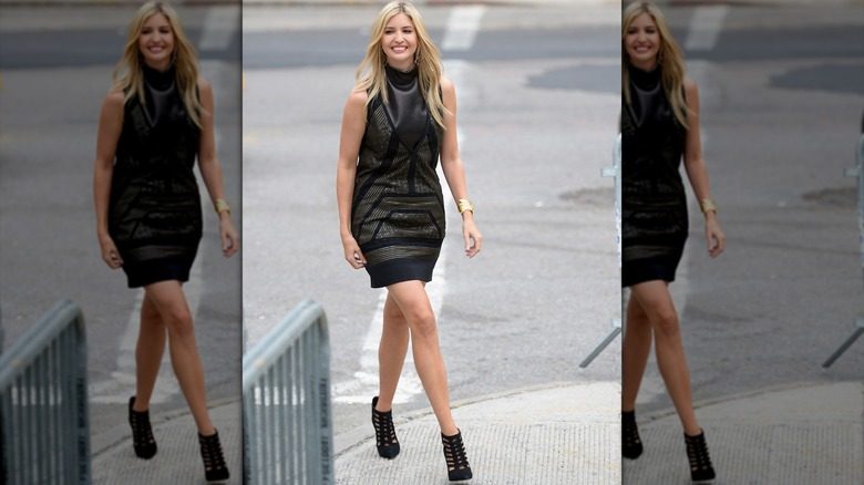 Ivanka Trump en mini noire à la Fashion Week de New York