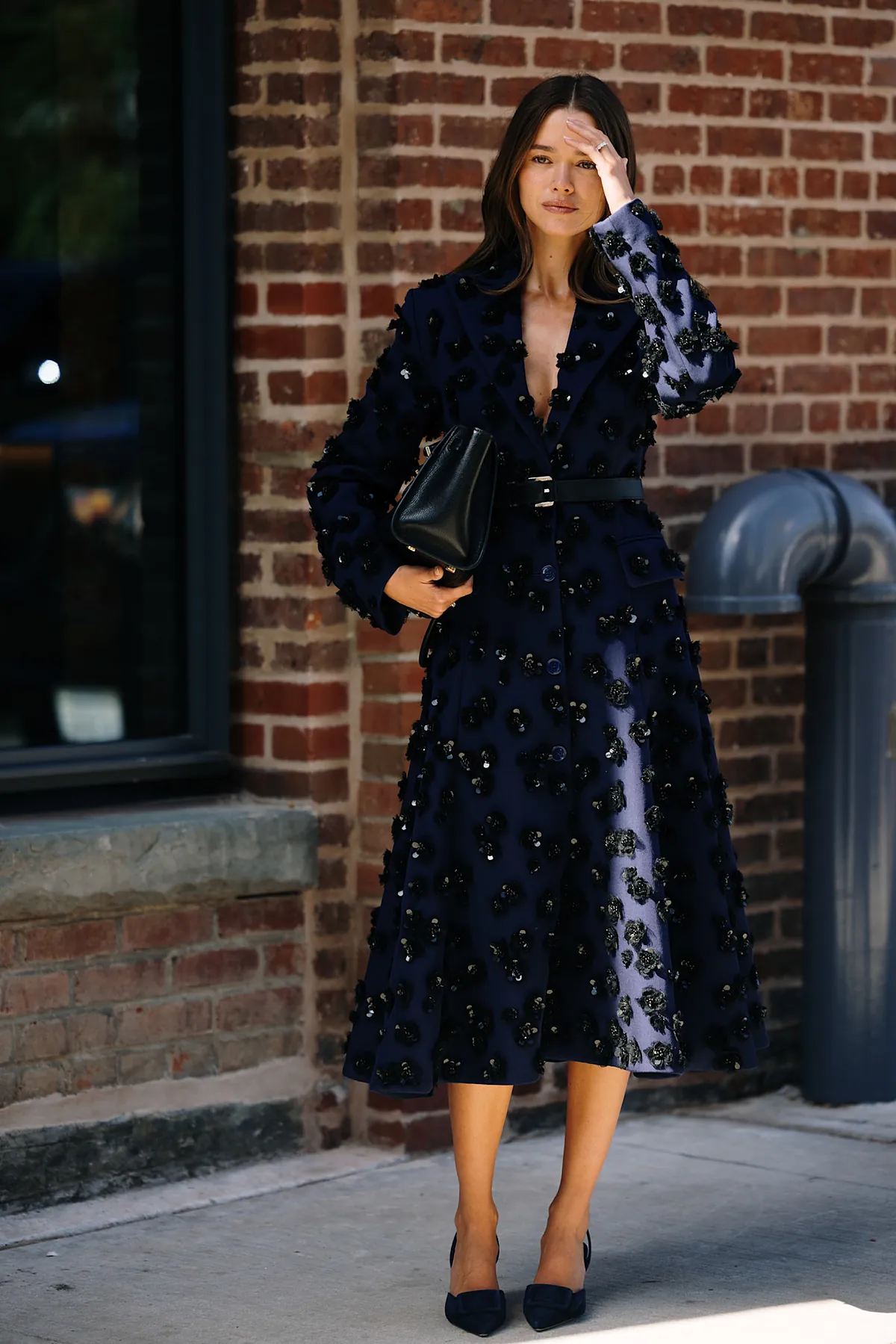 Les 3 tendances que mon amie styliste m'a interdit de porter le soir du Nouvel An (et les alternatives qu'elle recommande en tant qu'experte)