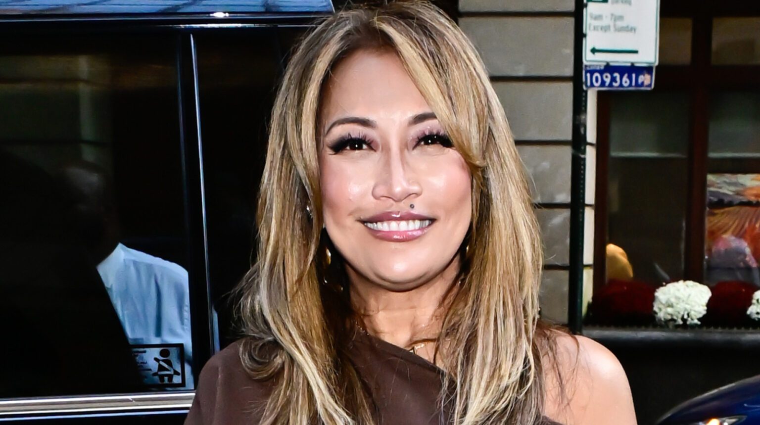Carrie Inaba Rack Carrie Ann Inaba est toujours aussi magnifique dans une photo de retour ...