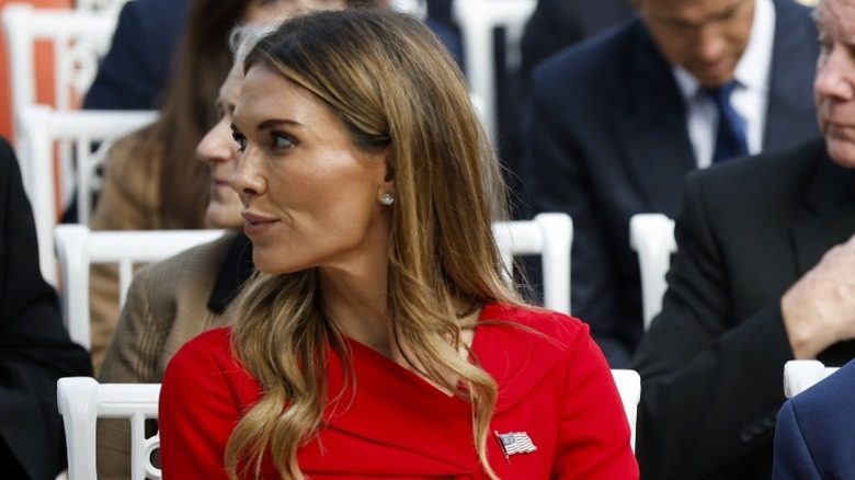 Bettina Anderson assiste à un événement avec Donald Trump Jr.