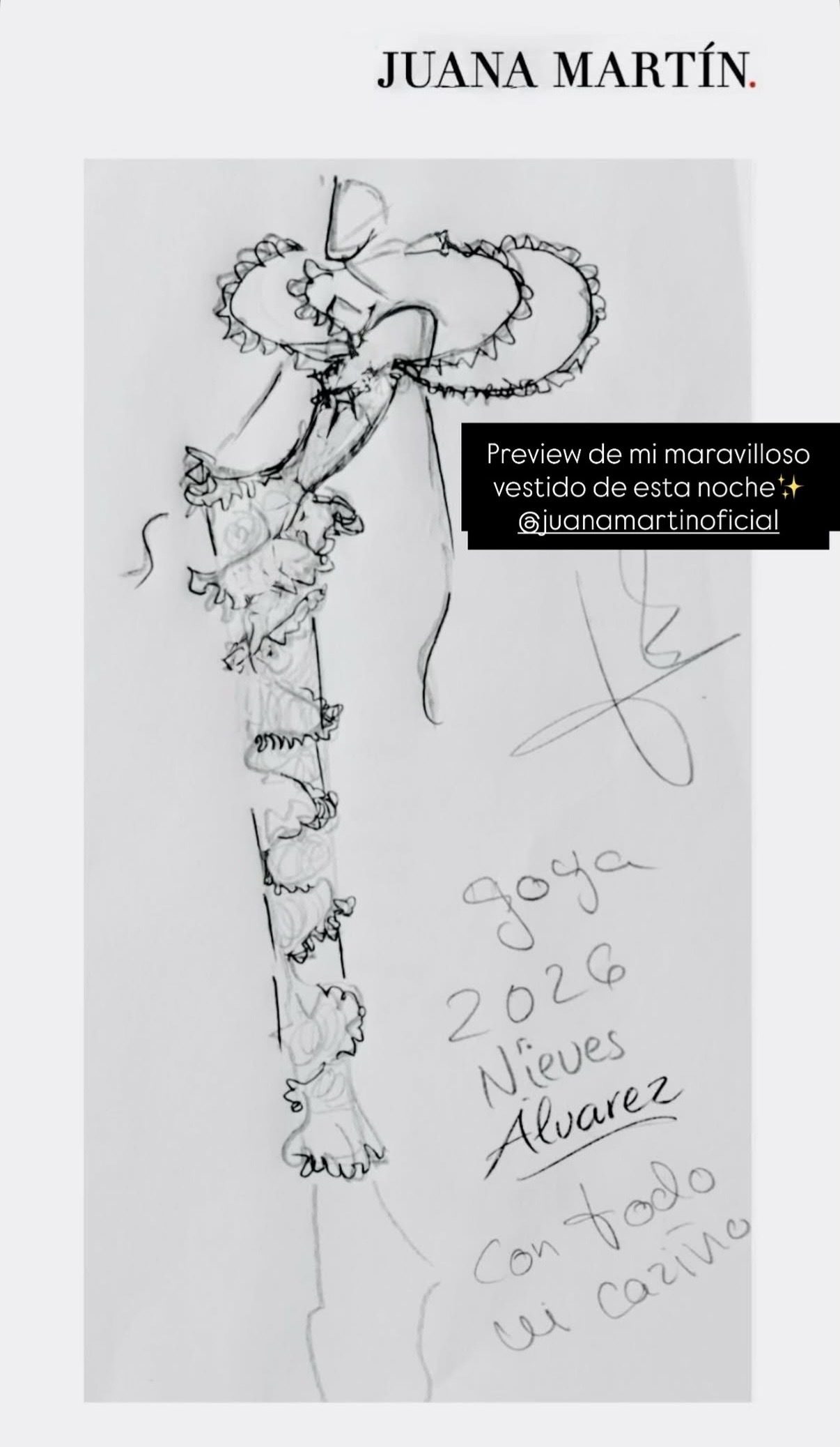 Nieves a partagé le design de Juana Martín sur ses réseaux.