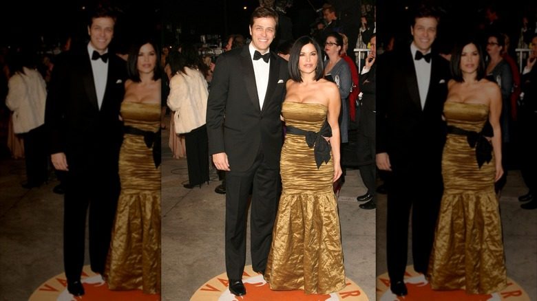 Lauren Sánchez Bezos porte une robe dorée