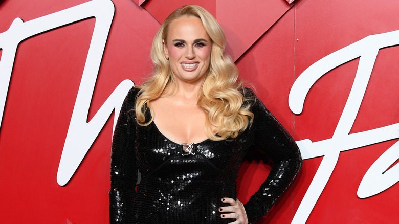 Rebelle Wilson souriant