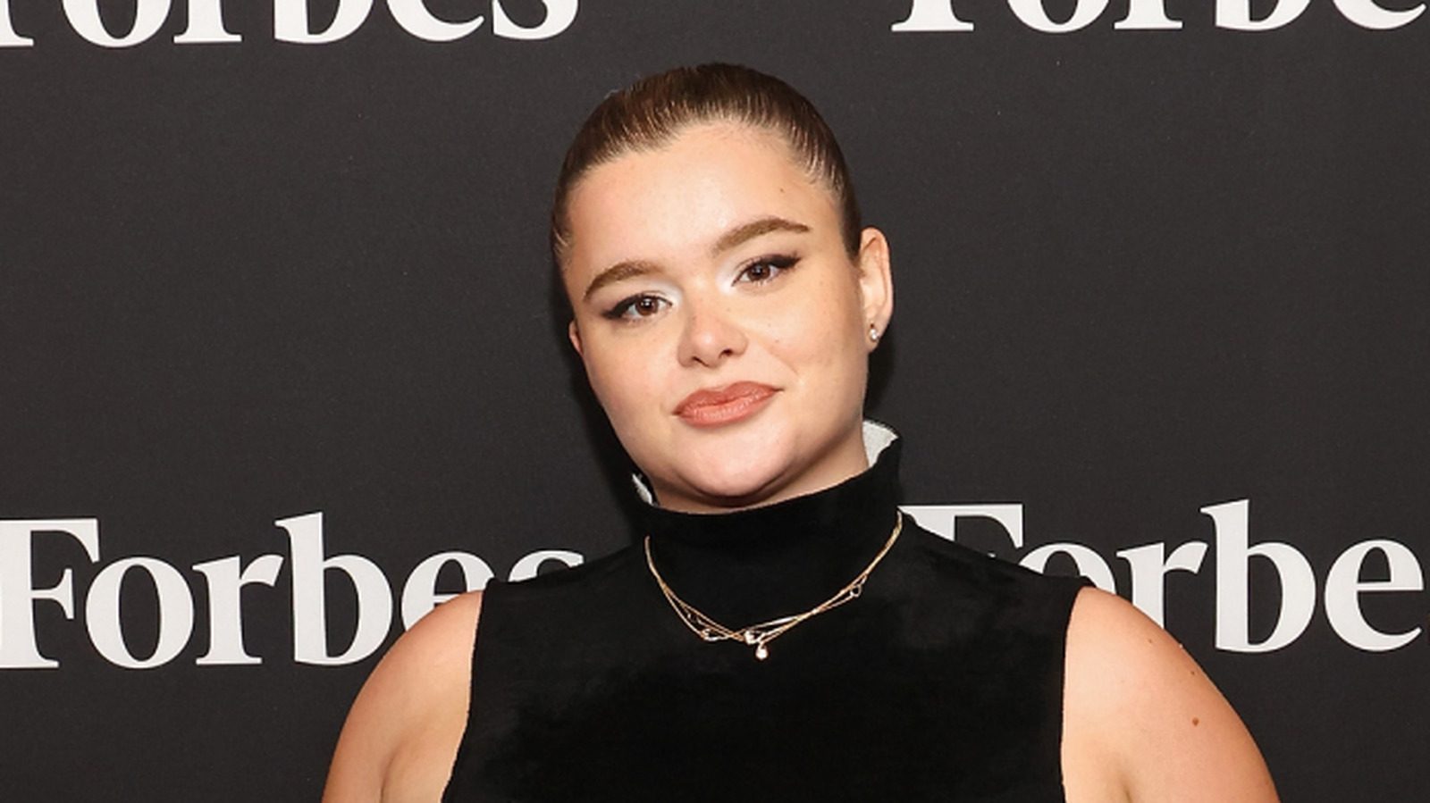 Barbie Ferreira d'Euphoria ne semble pas pouvoir échapper aux rumeurs d'Ozempic
