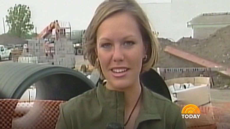 Dylan Dreyer parle dans un micro