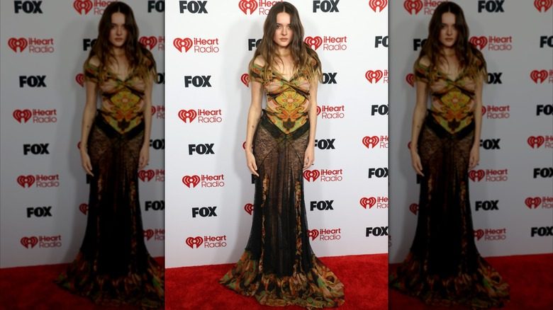Charlotte Lawrence aux iHeartRadio Music Awards 2026