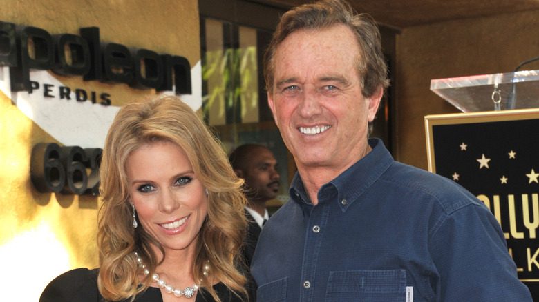 Cheryl Hines et RFK Jr. le jour de leur mariage en 2014