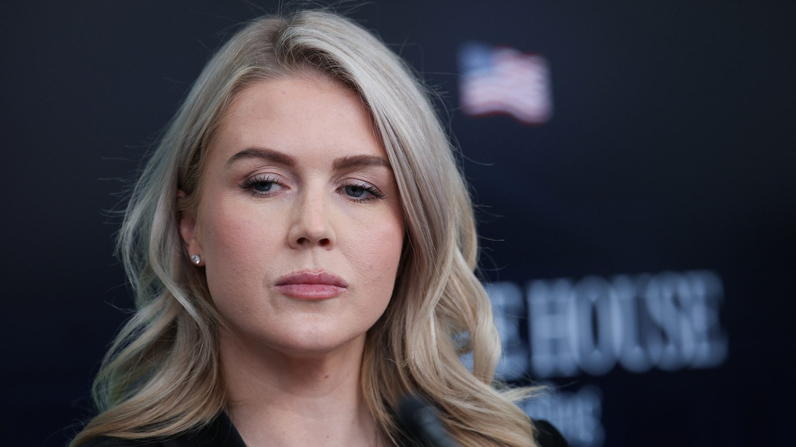 Les photos avant et après de Karoline Leavitt montrent comment son style a changé depuis qu'elle a rejoint MAGA