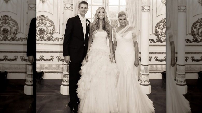 Lara, Eric et Ivana Trump le jour du mariage de Lara et Eric en 2014