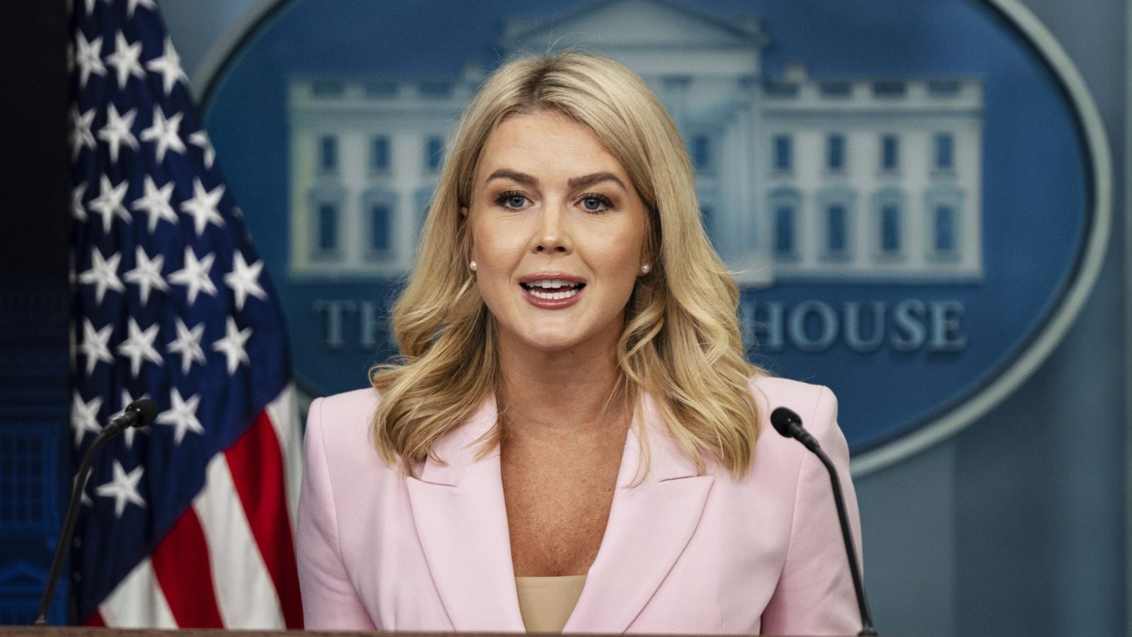 10 fois Karoline Leavitt a prouvé qu'elle était une vraie Barbie MAGA en rose