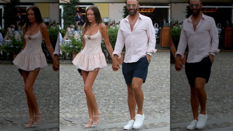 Paulina Gretzky photographiée avec Dustin Johnson portant une mini-robe et des talons aiguilles