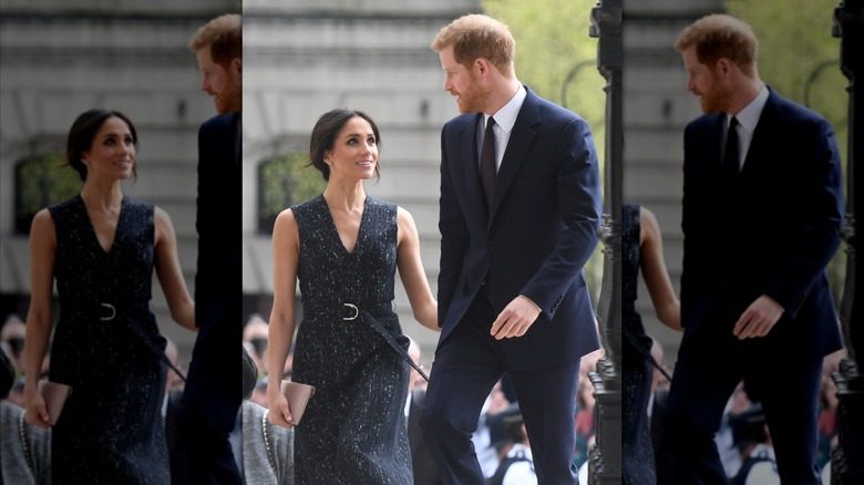 Meghan Markle marche avec le prince Harry lors d'un service commémoratif en 2018 pour Stephen Lawrence.