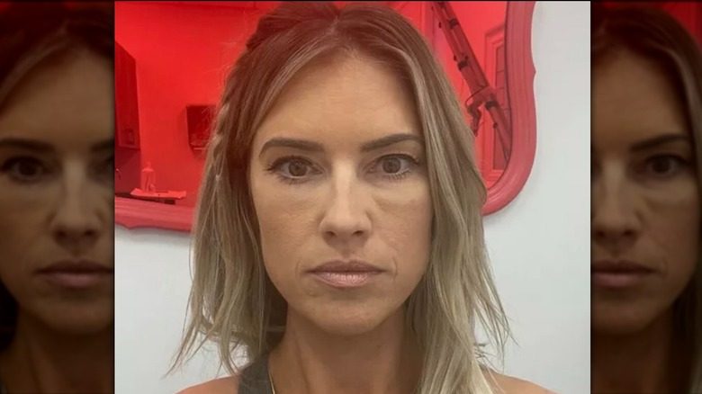 Christina Haack en selfie soulignant le gonflement causé par ses produits de comblement sous les yeux