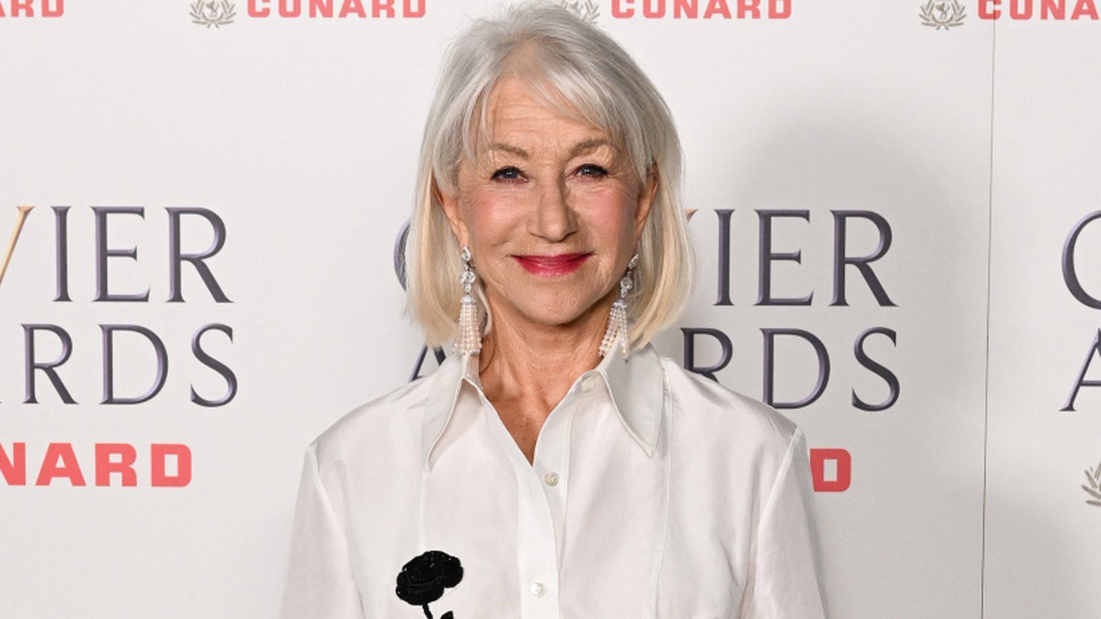 Les photos de retour d’Helen Mirren sont plus que superbes