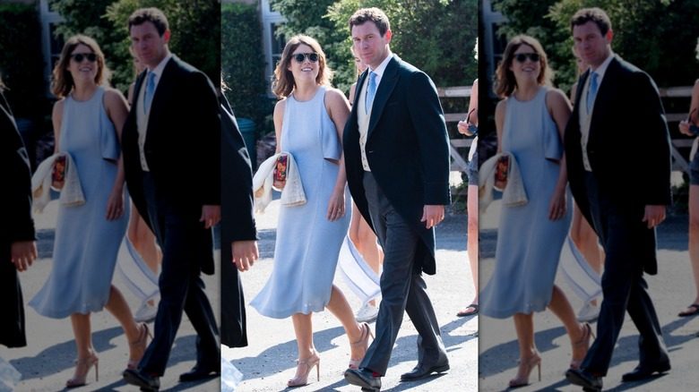 La princesse Eugénie porte une robe bleue alors qu'elle se promène avec Jack Brooksbank