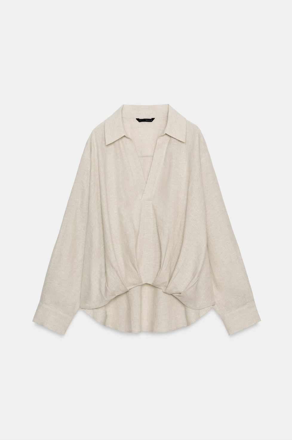 Chemise avec ourlet bouffant (25,95 euros) / Réf. 3115/793/052