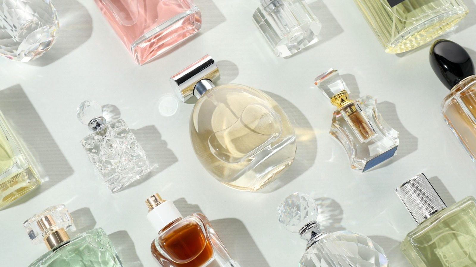 Parfums classiques des années 70 et 80 qui sont toujours populaires aujourd'hui