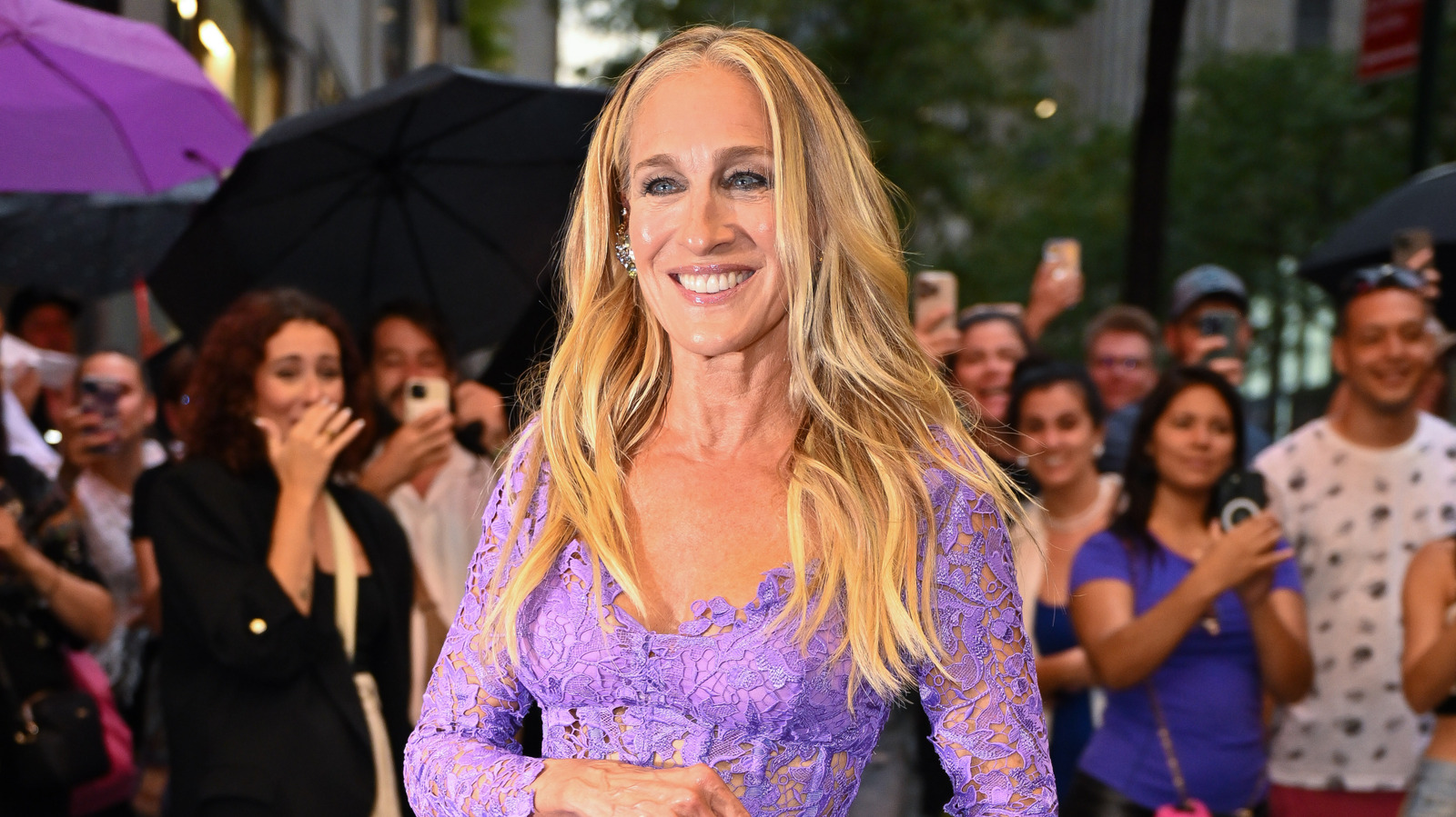Les meilleurs moments de style de Sarah Jessica Parker dans la cinquantaine