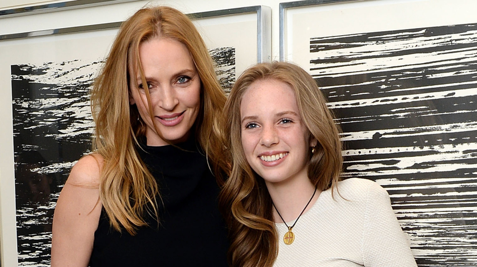 La fille sosie d'Uma Thurman, Maya Hawke, est devenue magnifique