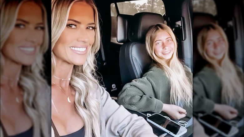 Christina Haack et Taylor dans une voiture ensemble