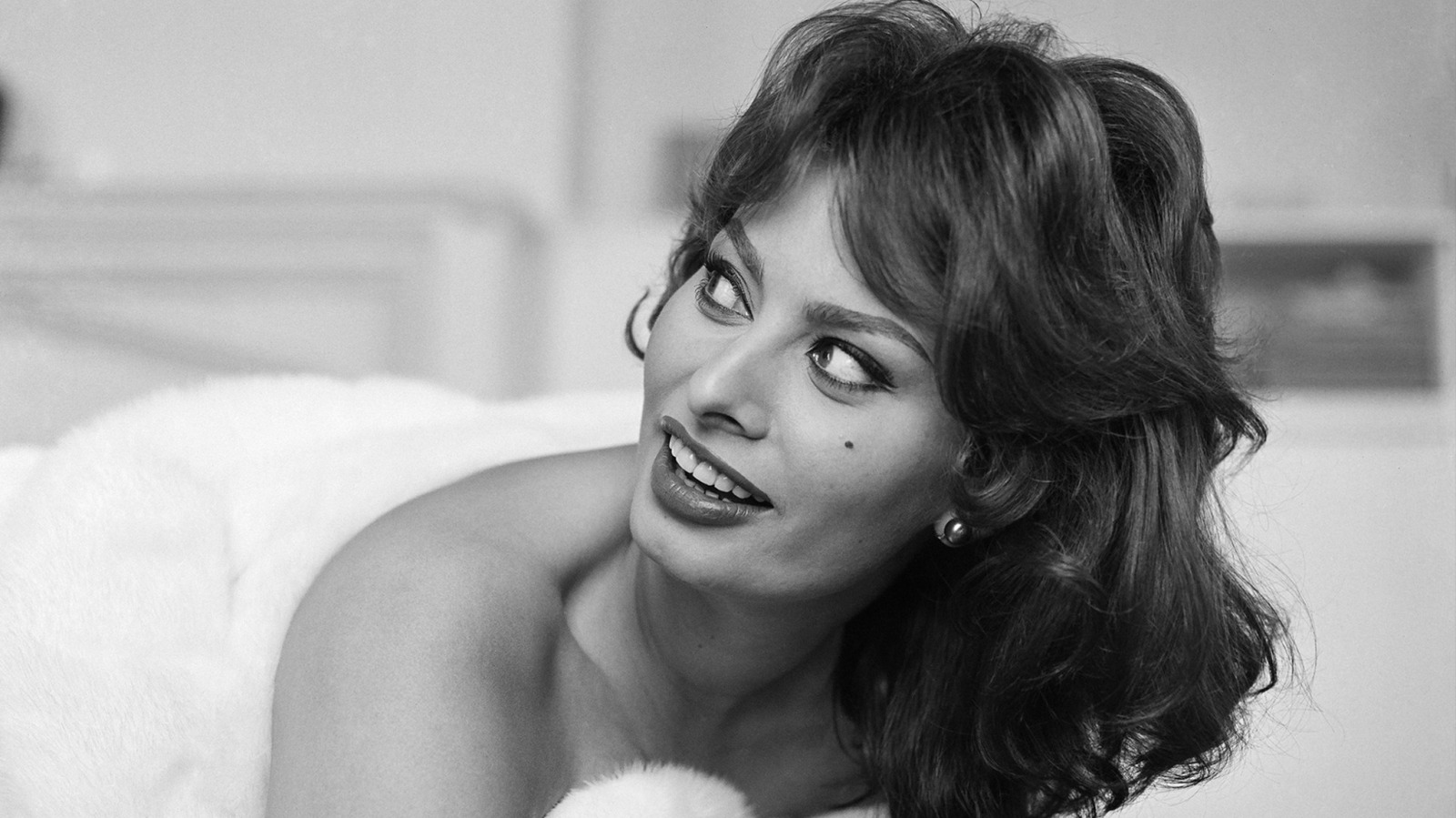 Sophia Loren ne jurait que par cette astuce beauté à l'ancienne, mais est-ce que ça marche vraiment ? Nous avons demandé à un expert