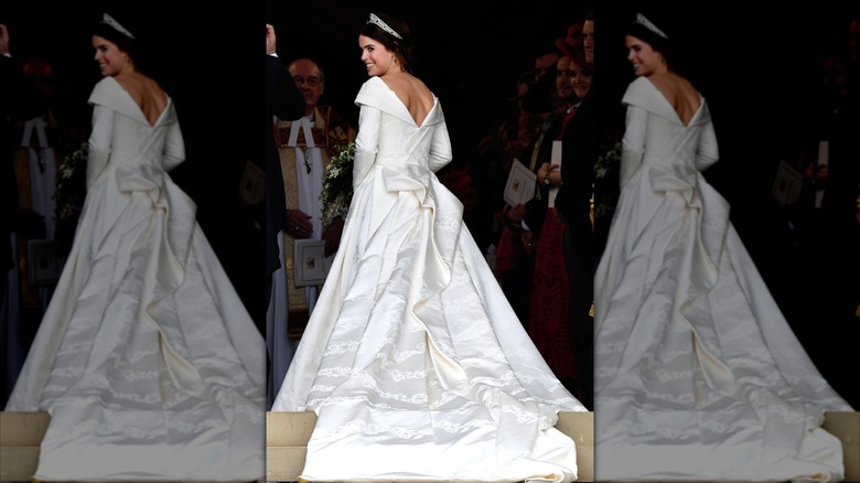 La princesse Eugénie entre dans la chapelle pour son mariage.