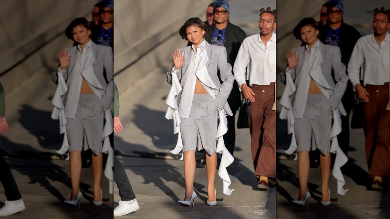 Zendaya arrive à l'enregistrement de 
