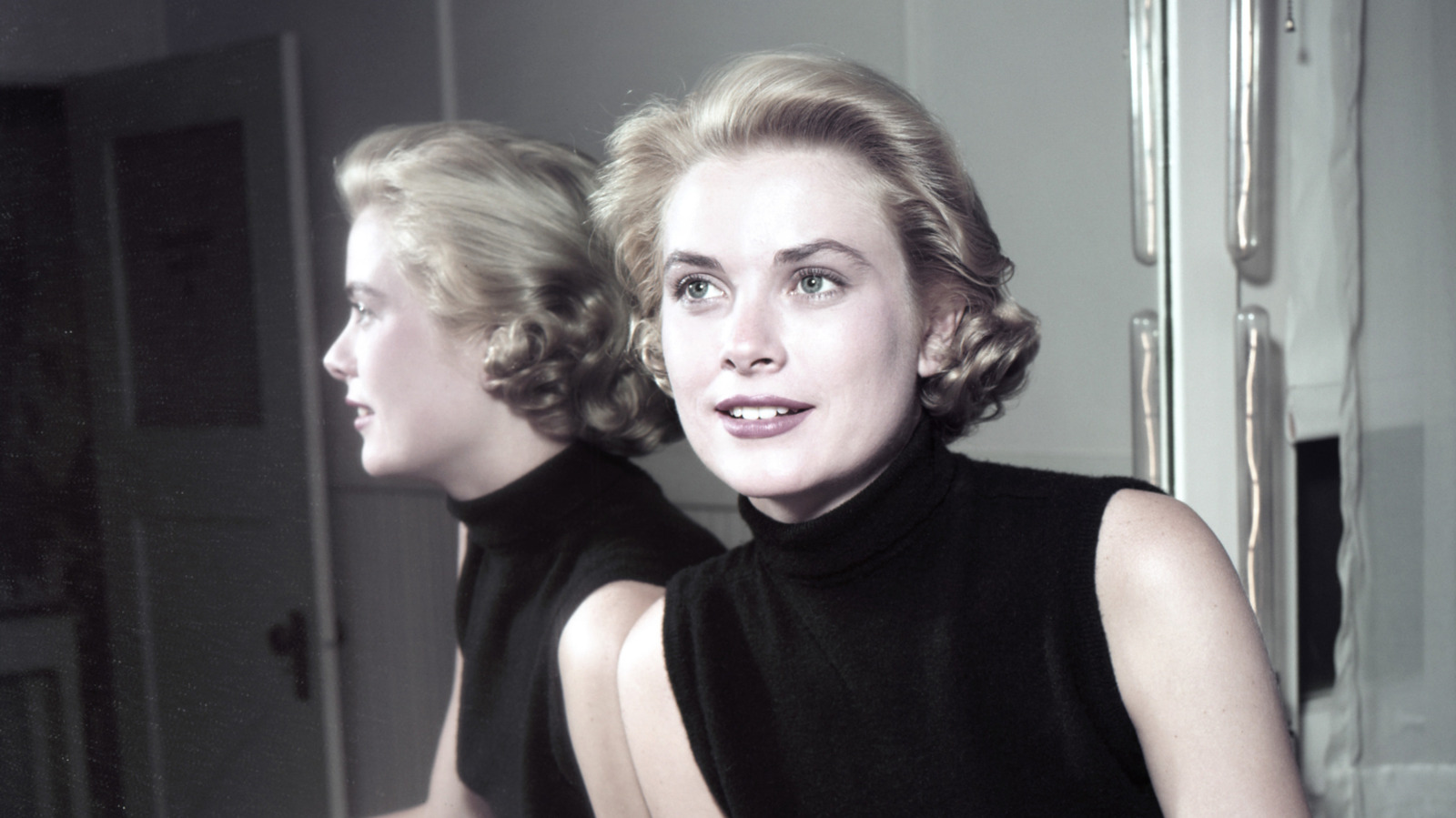 Le glamour vintage de Grace Kelly est venu grâce à des trucs et astuces beauté que vous pouvez encore utiliser aujourd'hui