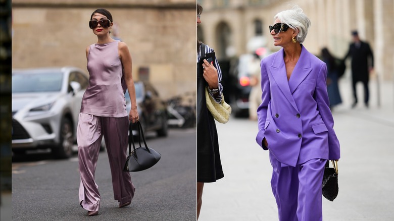 Deux femmes en tenues violettes.