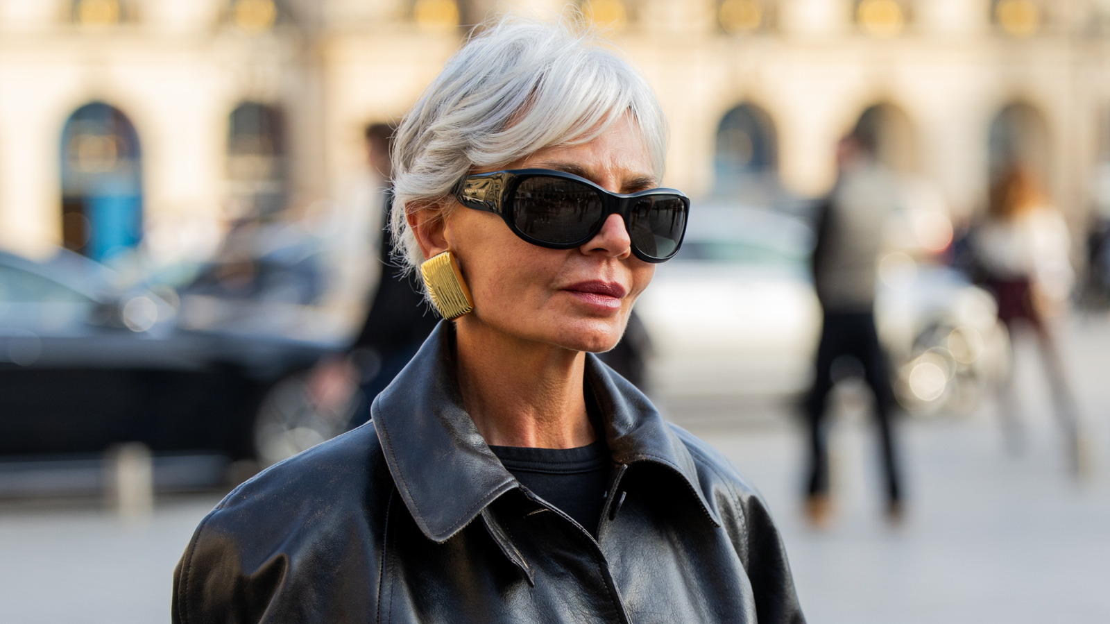 Influenceurs de la mode chic de plus de 40 ans que les femmes plus âgées devraient suivre