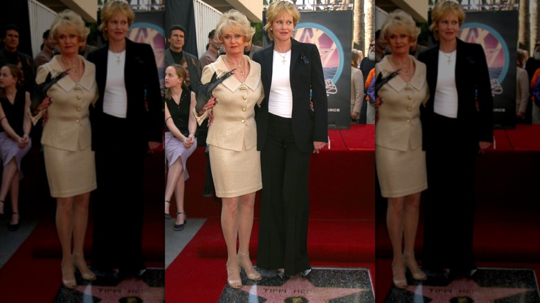 Tippi Hedren et sa fille Melanie Griffith assistent à l'inauguration d'une étoile sur le Hollywood Walk of Fame pour Tippi Hedren 2003