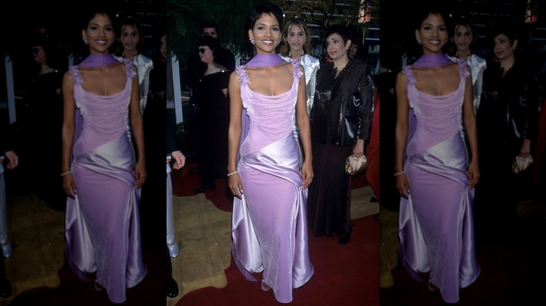 Halle Berry aux Oscars en 1996