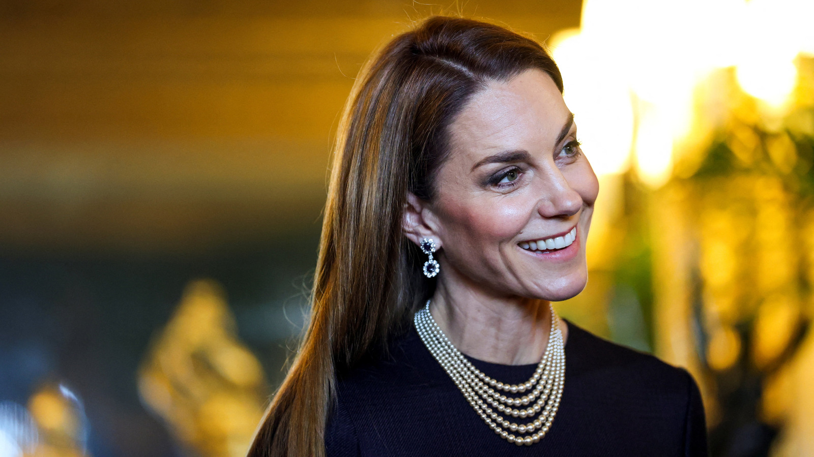 Les cheveux naturels de Kate Middleton sont si différents de son style normal