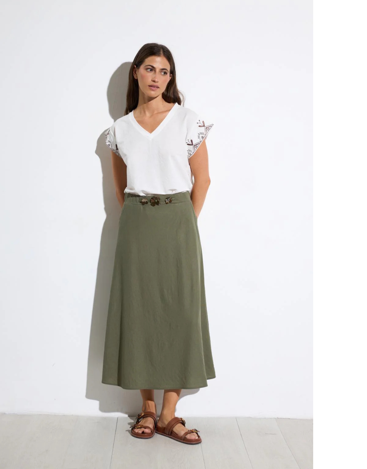 Jupe midi de Tinta et Bariloche. De 79,95 euros à 65,95 euros.