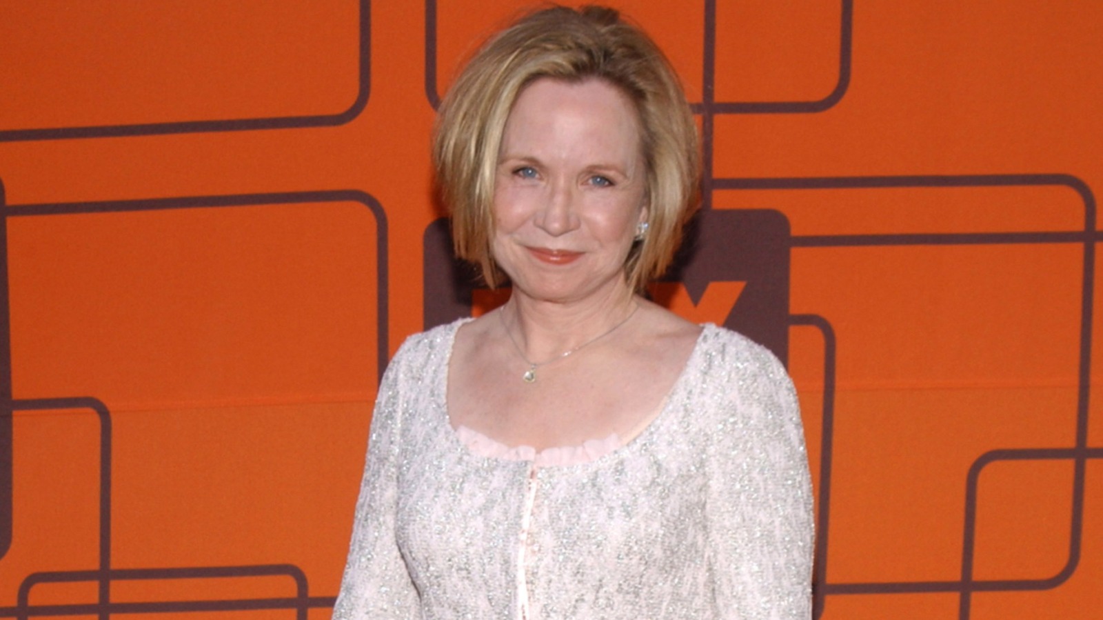 À quoi ressemble la star de la série des années 70, Debra Jo Rupp, maintenant
